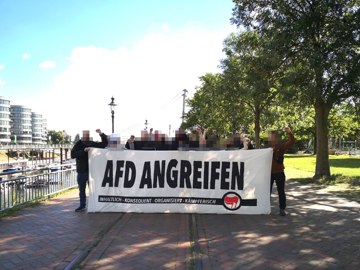 AfD Wahlveranstaltung in Rheinhausen: Massives Polizeiaufgebot und neues Ausmaß polizeilicher Verfolgung in Duisburg